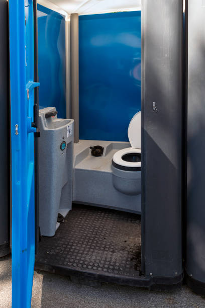 Best Portable restroom trailer rental  in Rapid City, MI